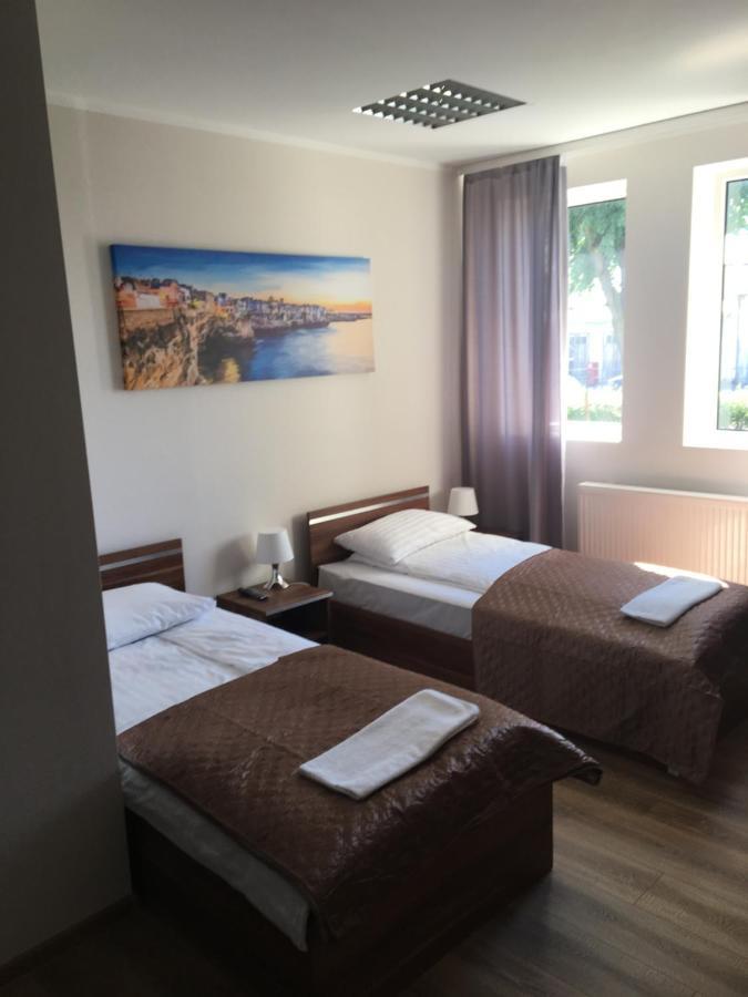 M&A Guest Rooms Łomża Eksteriør billede
